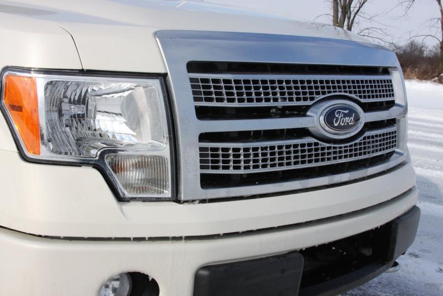 Ford F-150 Platinum 4x4 2009 года  (фото 45 из 48)